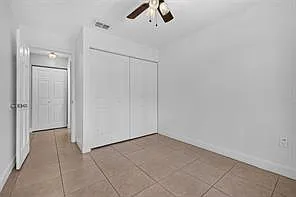 660 Royalty Ct — Photo 23