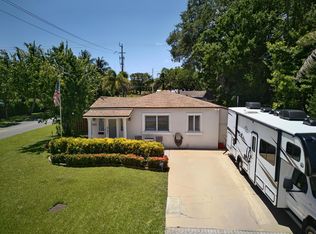 800 SW 19TH Street, Fort Lauderdale, FL 33315