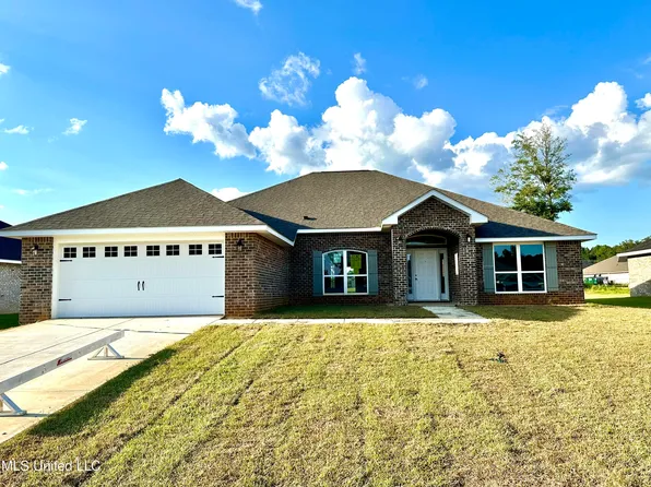 6212 Saphire Ln, Biloxi, MS 39532