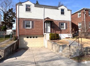 14 Chamberlain Ave #1, Yonkers, NY 10704