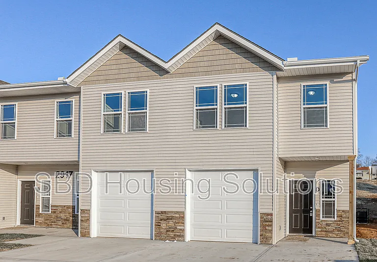 2920 S Harvard Ave #A — Photo 1