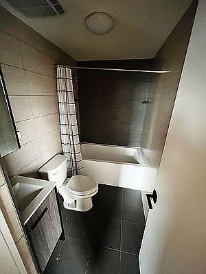 5th image of 1603 Lincoln Pl #5