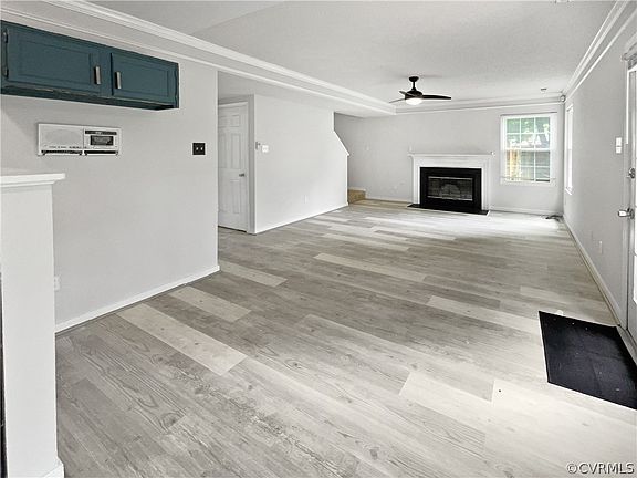 4th image of 5908 Misty Oak Ct