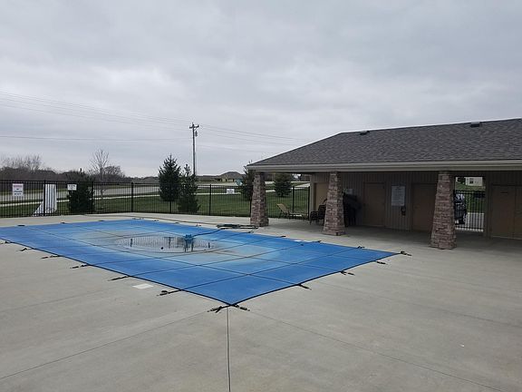 2nd image of 12333 NW Hunter Dr