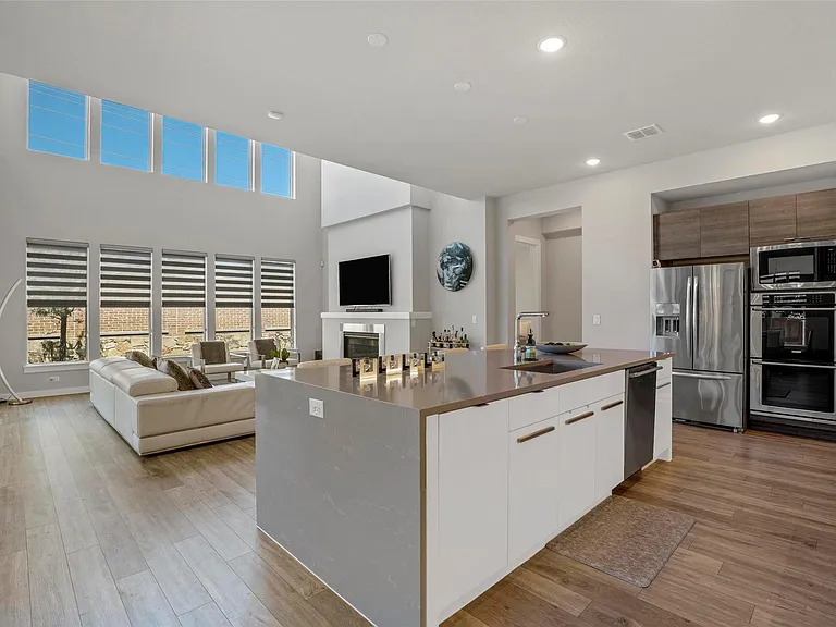 5322 Statesman Ln — Photo 20