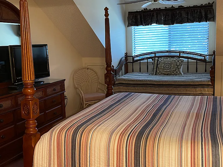 238 Westleton Dr #22D — Photo 4