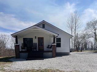 225 Hatmaker Ridge Rd, Jacksboro, TN 37757