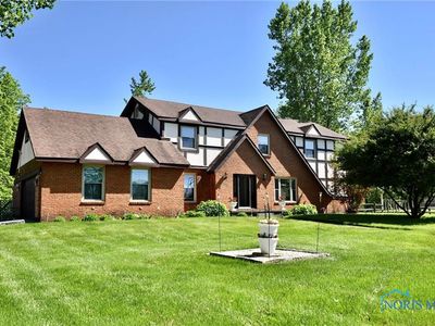 11137 S River Rd, Grand Rapids, OH, 43522