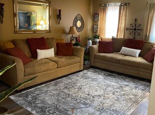 2817 Saxton Rd, Philadelphia, PA 19114