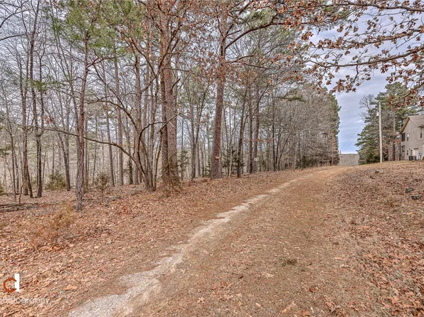 Rosebud Ln, Rogers, AR 72756