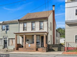 12 S 2nd St, Saint Clair, PA 17970