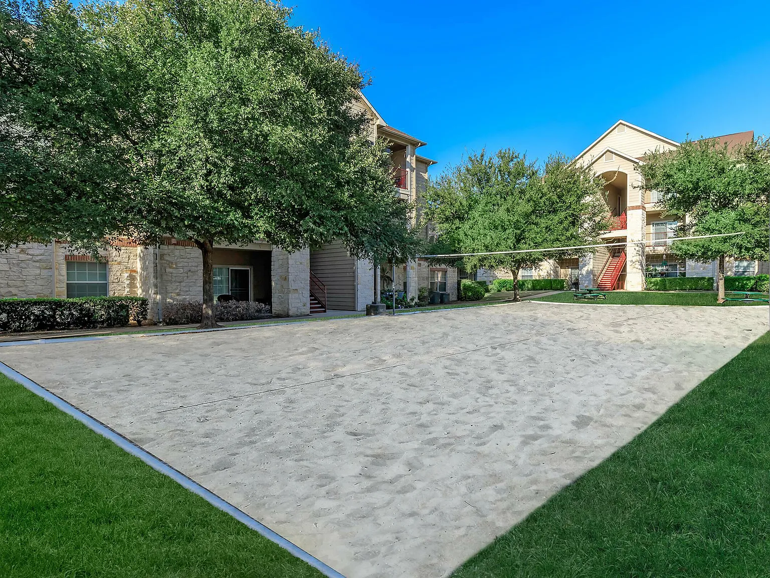Willowbend Apartments — Photo 4