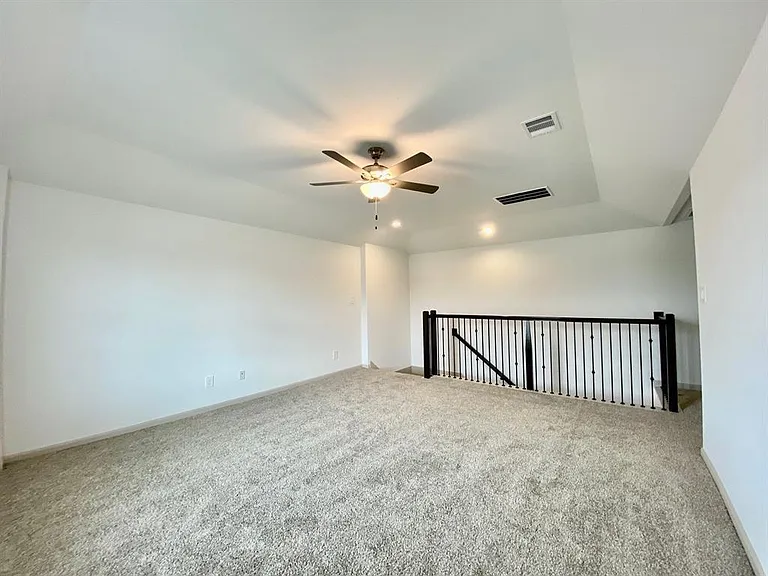 1515 Wells Manor Ln — Photo 13
