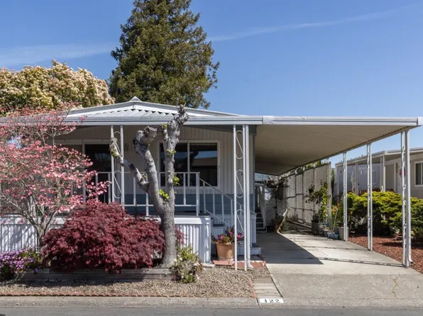 122 Pamela Court, Petaluma, CA 94954