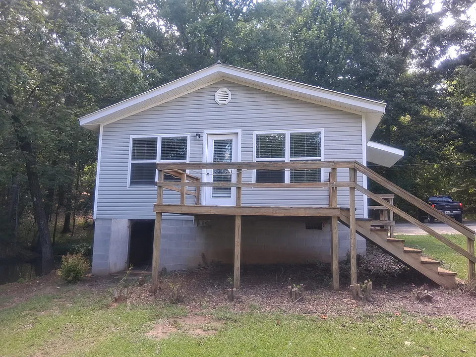 62 Natchez Rd