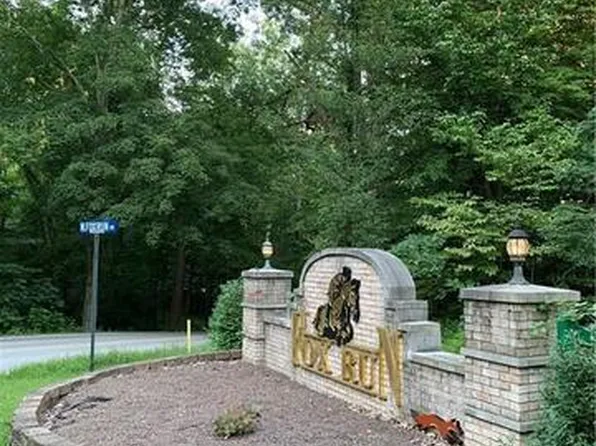 3298 N Fox Run Dr, Martinsville, IN 46151