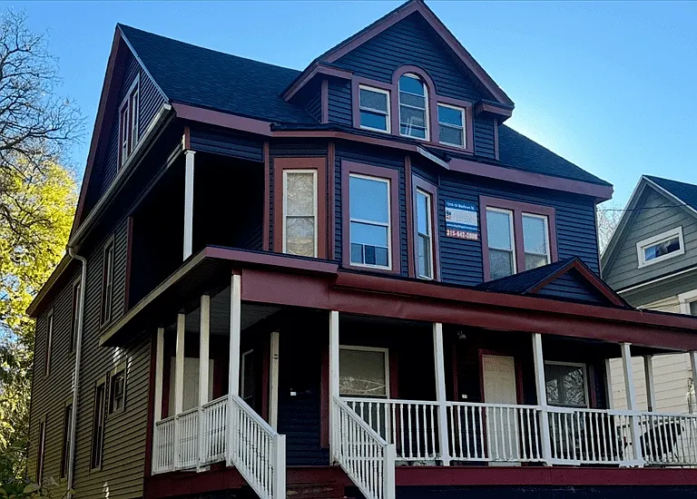 1318 Madison St — Photo 14