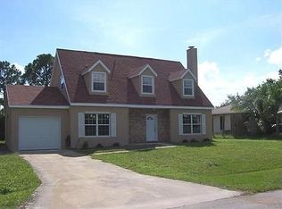 722 SE Evans Ave, Port Saint Lucie, FL 34984
