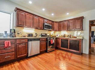 37 Walker St #22, Somerville, MA 02144