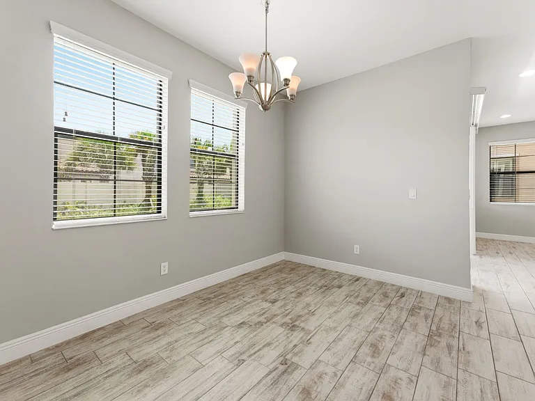 3940 Maurice Ave — Photo 16