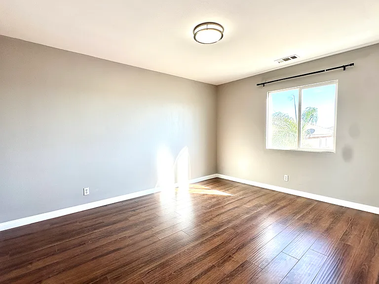1436 Orange Tree Ln — Photo 32