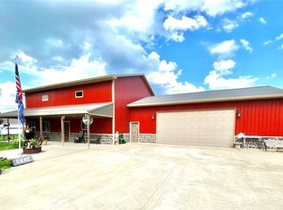 103 Wrenwood Rd, Montezuma, IA 50171