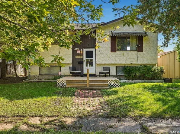 315 Lewis Street, Pense, SK S0G 3W0
