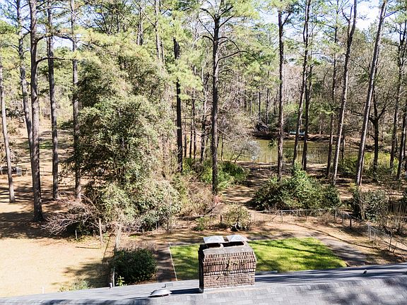 4th image of 1270 Wadsworth Dr