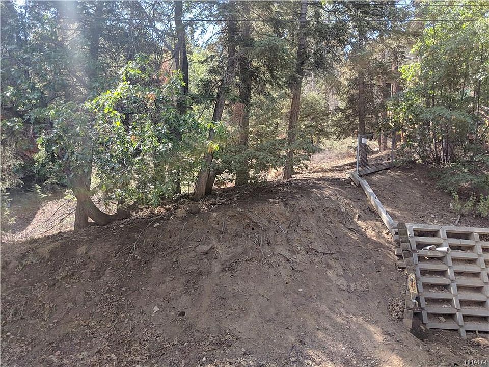 1st image of 42963 Falls Ave