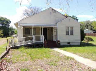 2248 Waldon St, Redding, CA 96001