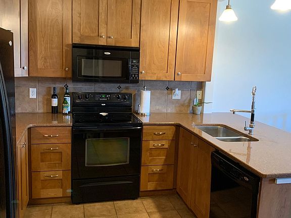 3rd image of 7825 Madelyn Creek Dr