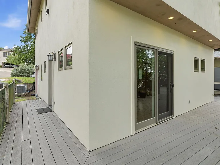 3801 Mia Tia Cir #B — Photo 30