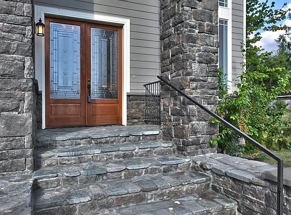 4th image of 12109 1st Dr NW