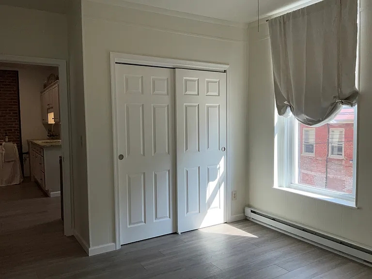 107 E Back Aly #107 — Photo 19