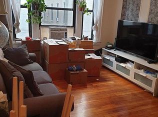 31-15 33rd St #4, Astoria, NY 11106
