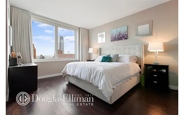 Rented by Douglas Elliman | media 11