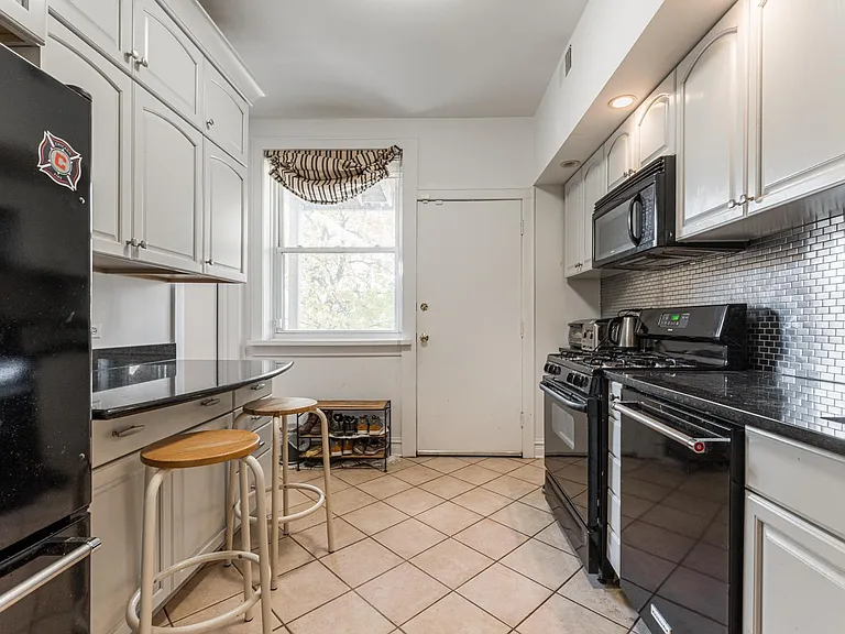 6116 S Ellis Ave #2S — Photo 9
