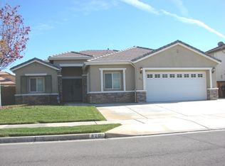 820 Provance St, Hemet, CA 92545