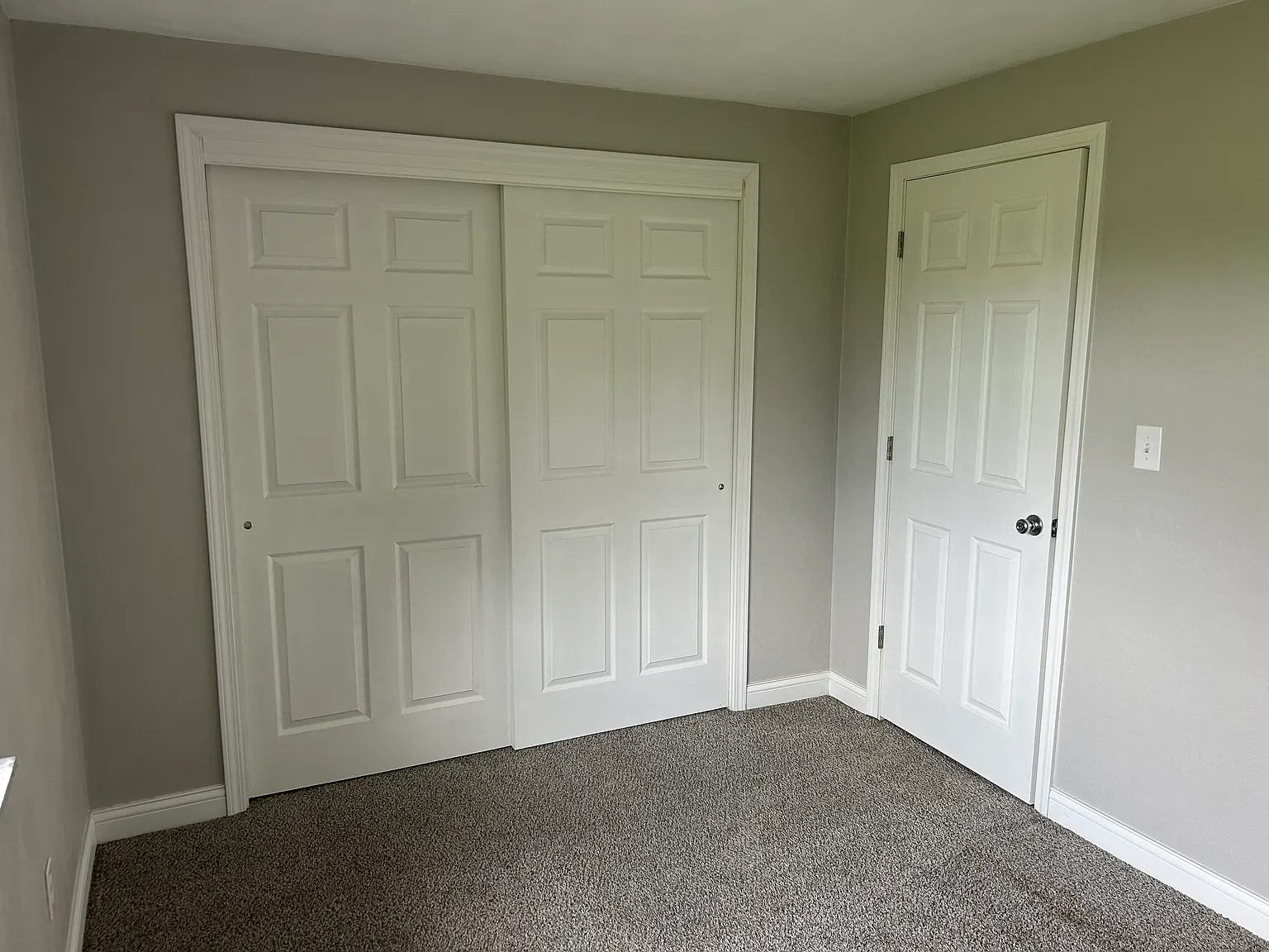 2 bed, 650 sqft, $1,000 — Photo 4