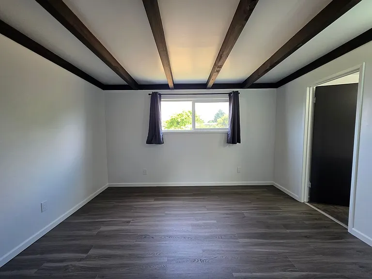 1091 Sun Rd — Photo 10