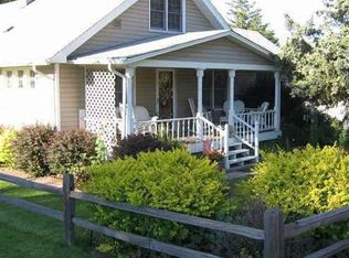 2730 Chandler Rd W, Bellevue, NE 68147