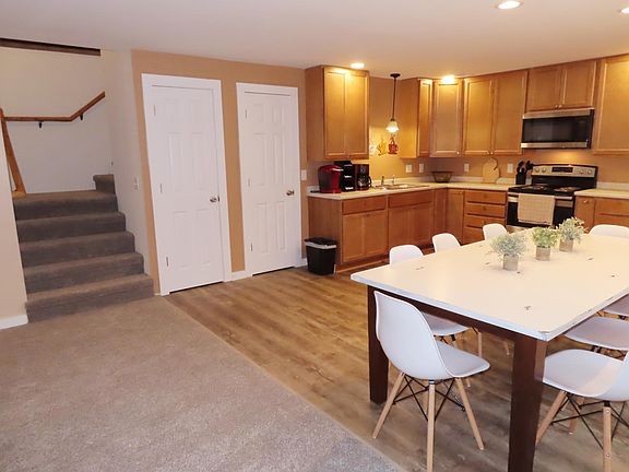 5th image of 734 E Cayuga St #4