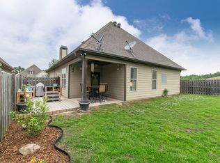 1020 Aronimink Dr, Calera, AL 35040
