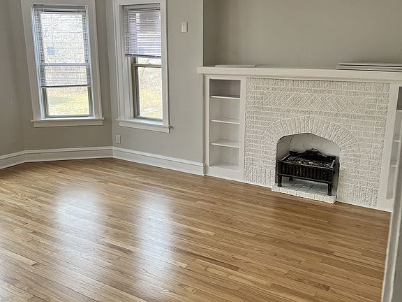 3rd image of 6942 S Vernon Ave