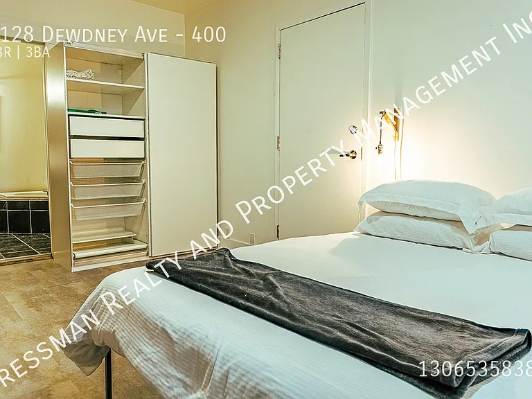 2128 Dewdney Ave #400 — Photo 21