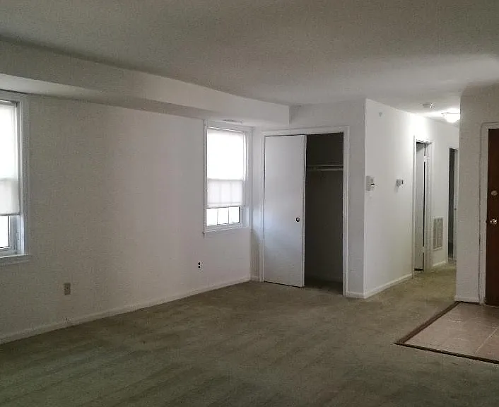 2042 Fort Davis St SE #201 — Photo 1