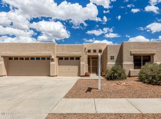 8880 N Silver Moon Way, Tucson, AZ 85743