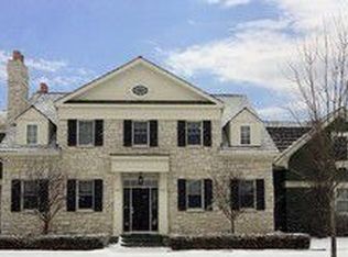 1120 Emmons Ct, Lake Forest, IL 60045