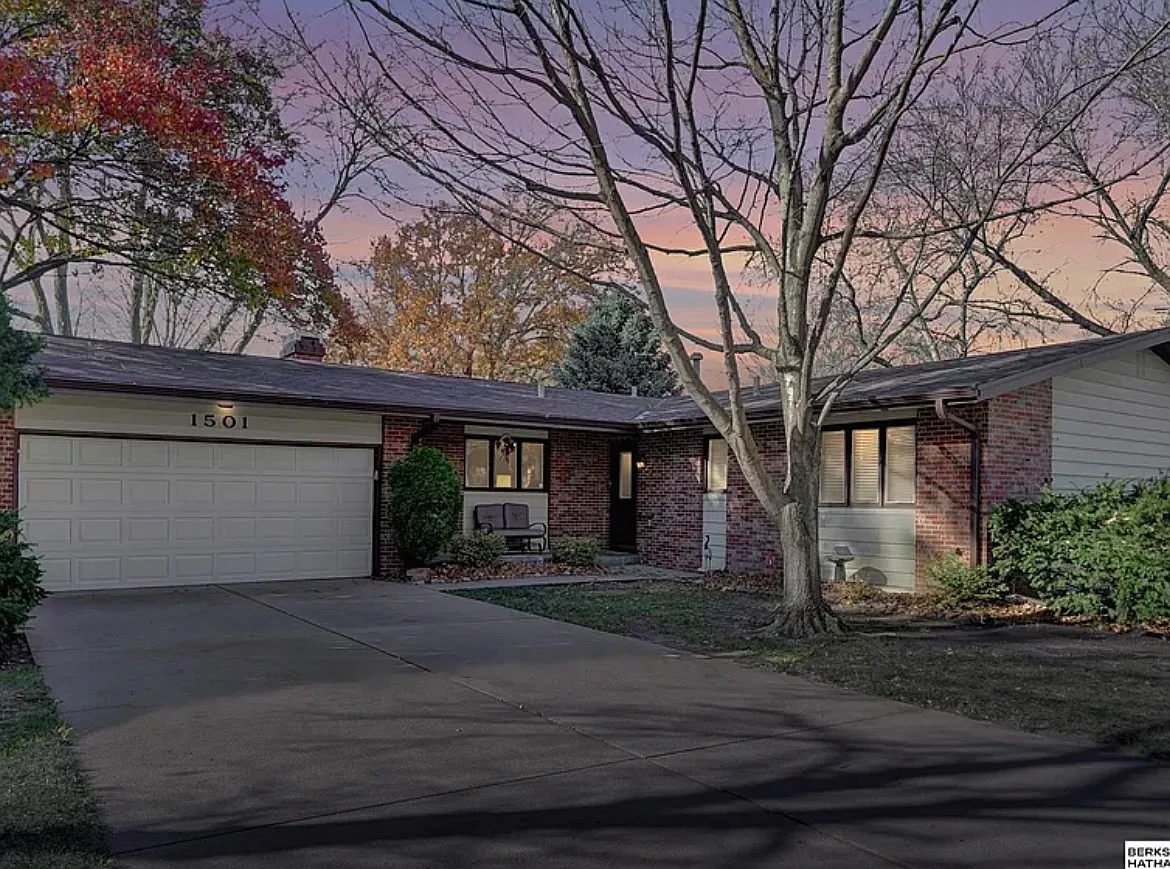 4 bed, 1845 sqft, $2,100 — Photo 1