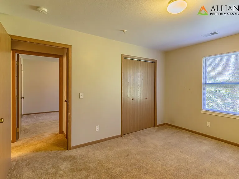 Beechwood Terrace 1420 — Photo 10